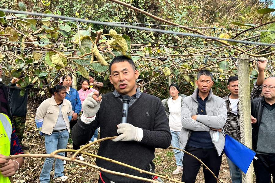 高昊昱-獼匠楊剛私域會議邀請涵